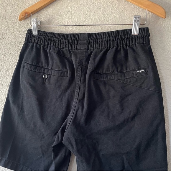 Volcom Frickin Elastic Waist Shorts Mens S Black Chino Drawstring Pockets Skater - Picture 6 of 12
